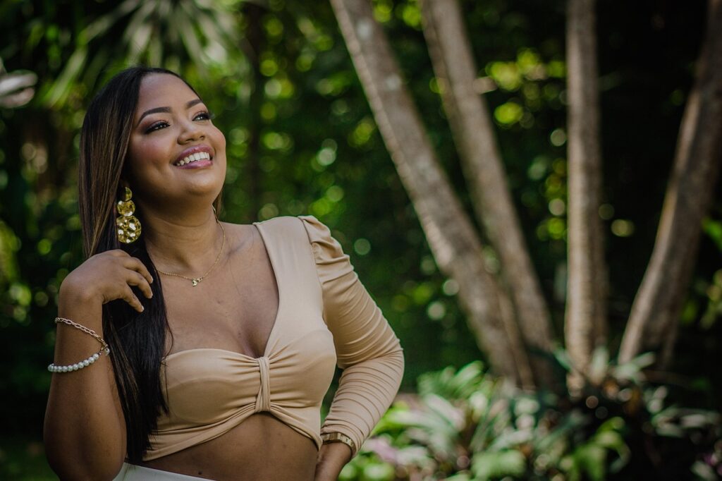 woman, happy, smile, fashion, hair, nature, afro, model, portrait, africa, black-7286887.jpg